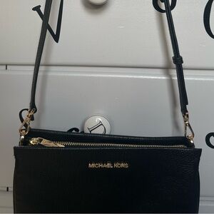 Michael Kors Elegant Black Crossbody Bag